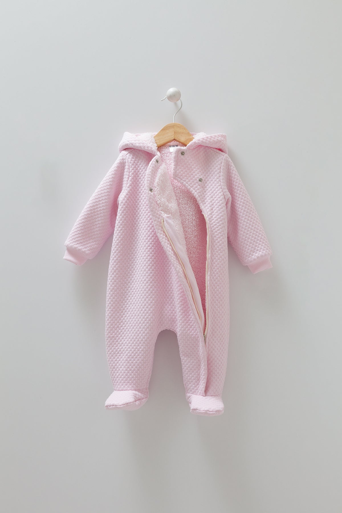 8355 Plush Baby Girl Warm Hooded Jumpsuit β Pink with Bunny Design | Cotton, Plush Lining | Sizes 6β9 Months | Made in Turkey