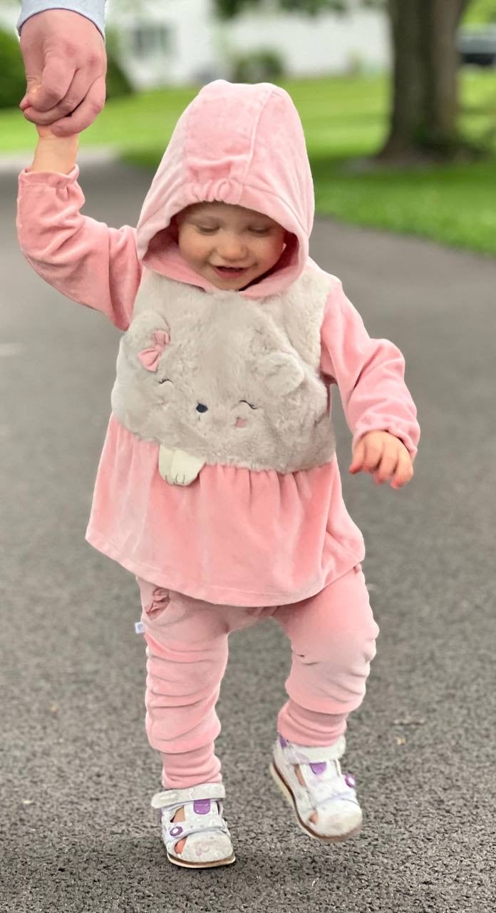 8382 Girls' Pink Velour Hooded Top & Pants Set – Furry Animal Applique | Open Feet | Fall | 1-9 Months | Turkey