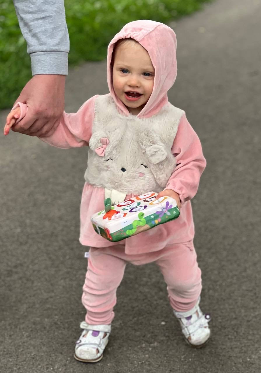 8382 Girls' Pink Velour Hooded Top & Pants Set – Furry Animal Applique | Open Feet | Fall | 1-9 Months | Turkey