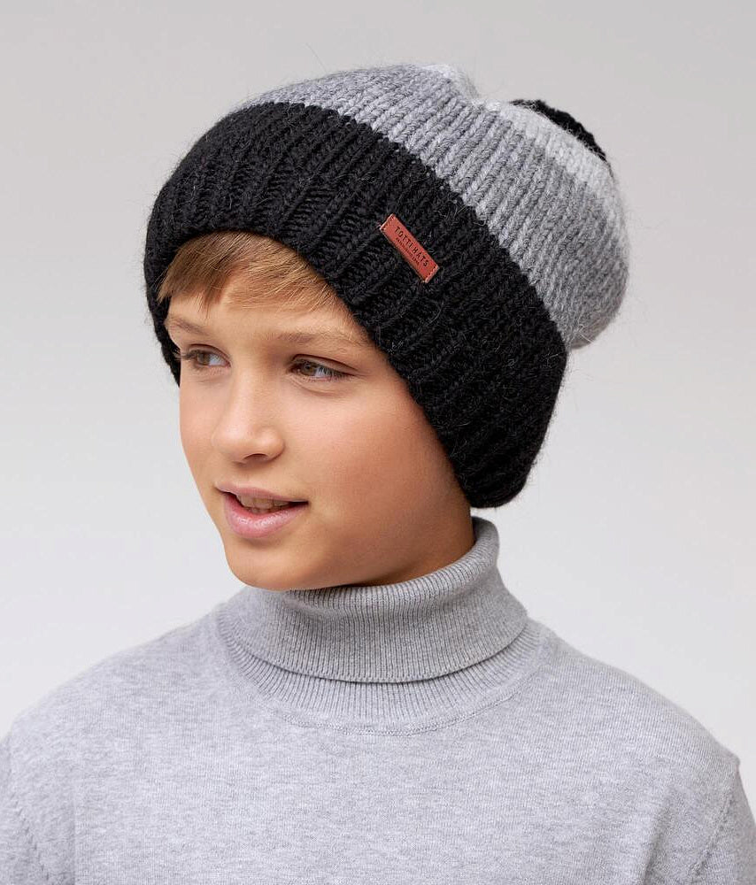 10121 Boys’ Three-Tone Knitted Winter Beanie with Pom-Pom – Wool Blend | Sizes 54–56 | Ages 6–12 Years