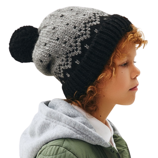 10032 Boys’ Knitted Winter Beanie with Nordic Pattern & Pom-Pom – Wool Blend | Sizes 54–56 | Ages 6–12 Years