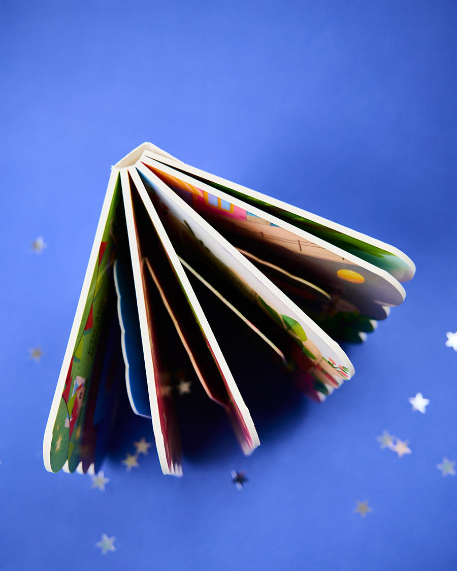 115068 Russian Baby Lift-the-Flap Book “First Words” | Interactive Board Book | Learn Everyday Vocabulary | Ages 0+ | Clever Publishing