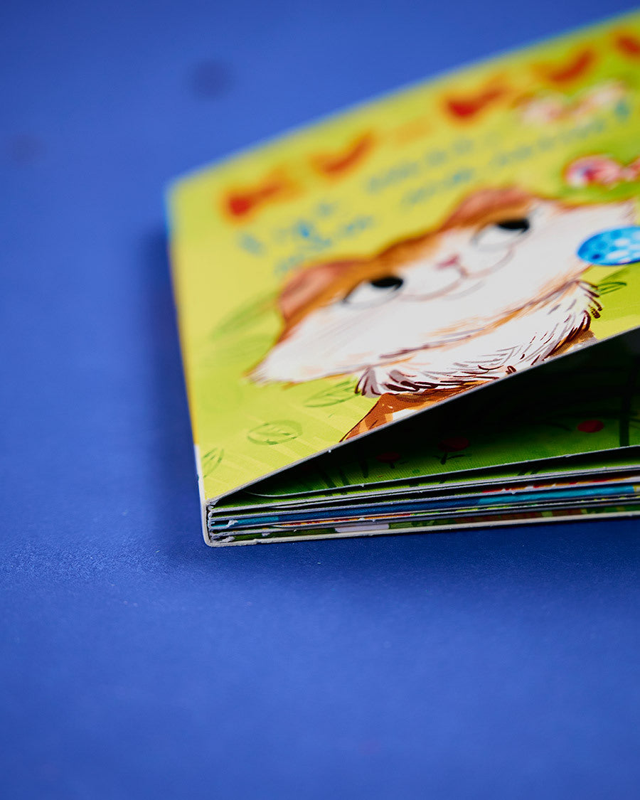 114658 Russian Baby Lift-the-Flap Book “Peekaboo! Where Are You, My Baby?” | Interactive Fold-Out Board Book | Ages 1–3 | Clever Publishing