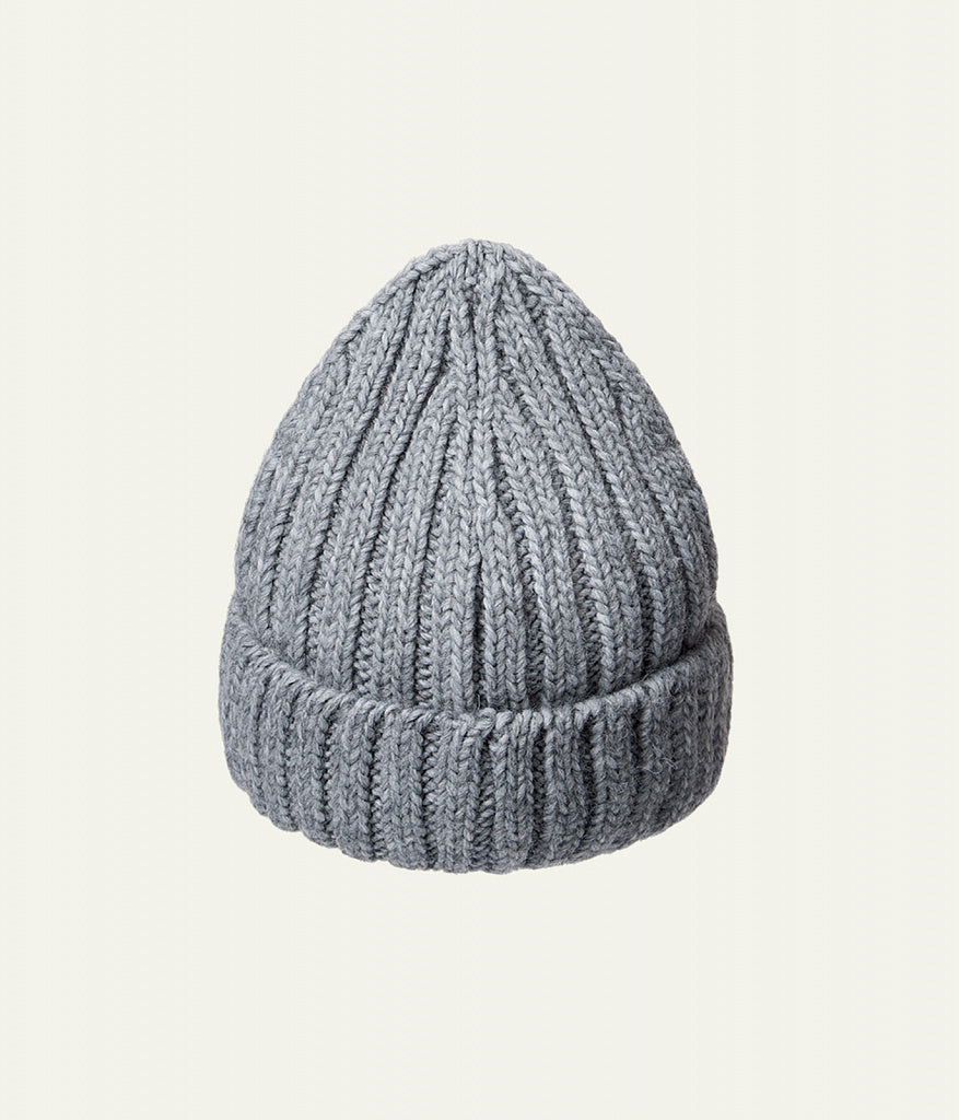 11269 Boys’ Ribbed Knit Winter Hat with Pointed Crown – Wool Blend | Sizes 54–56 | Ages 6–12 Years