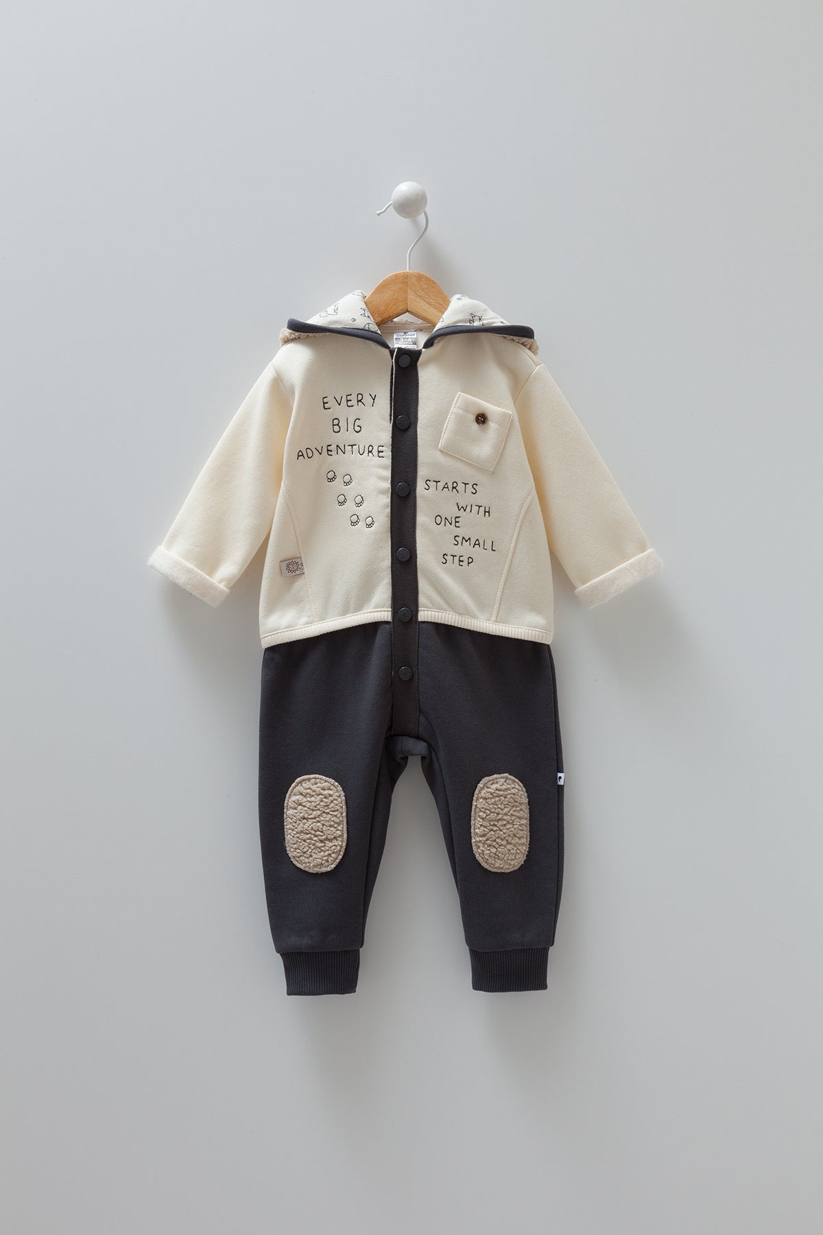 8230 Caramell Baby Boy Beige  Hooded Jumpsuit with Fleece Lining – Cotton | Sizes 3–18 Months | Spring/Fall | Made in Turkey