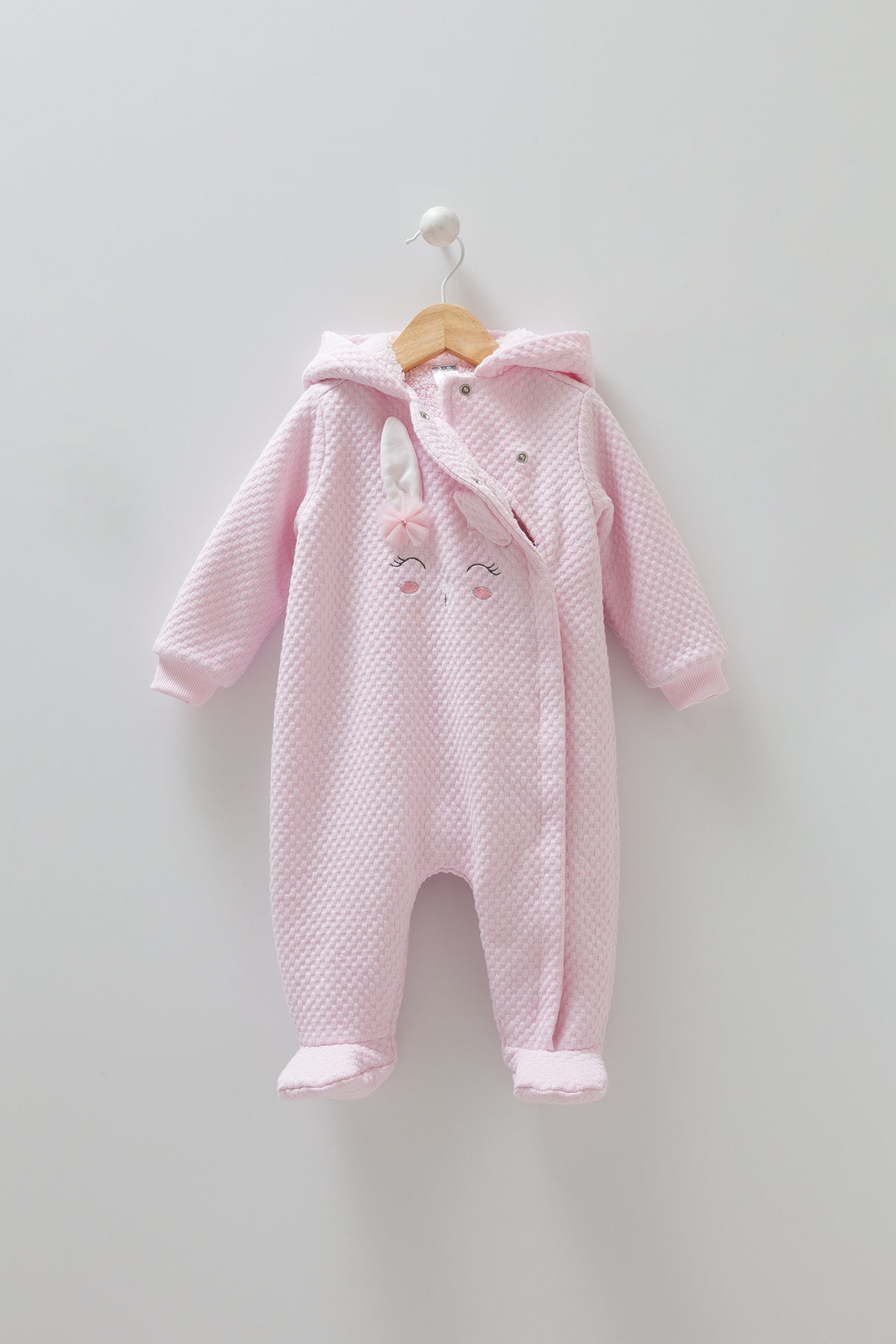 8355 Plush Baby Girl Warm Hooded Jumpsuit – Pink with Bunny Design | Cotton, Plush Lining | Sizes 6–9 Months | Made in Turkey