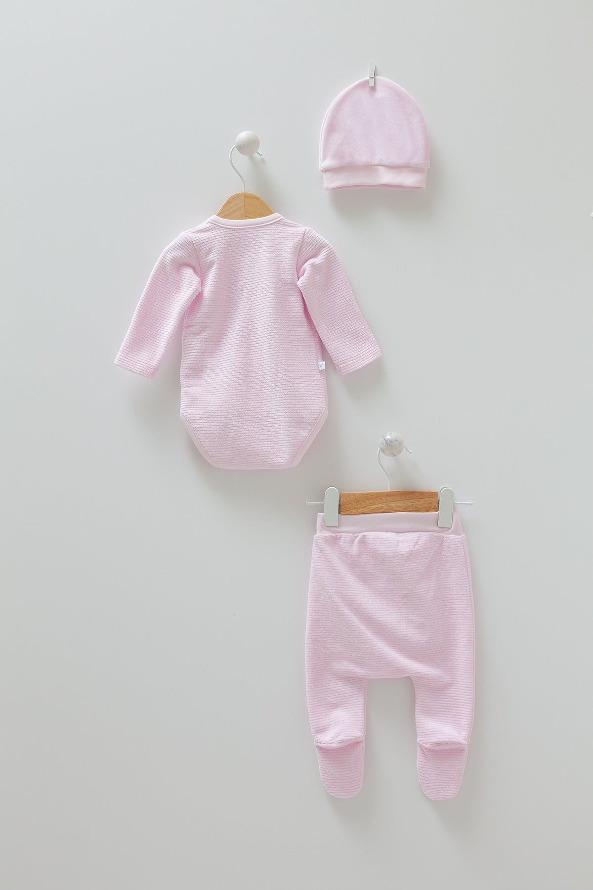 8428 Newborn Girl 3-Piece Velvet Set – Wrap Bodysuit, Hat & Footed Pants | Pink Striped Rabbit | 0-3 Months | Fall Baby Outfit | Turkey