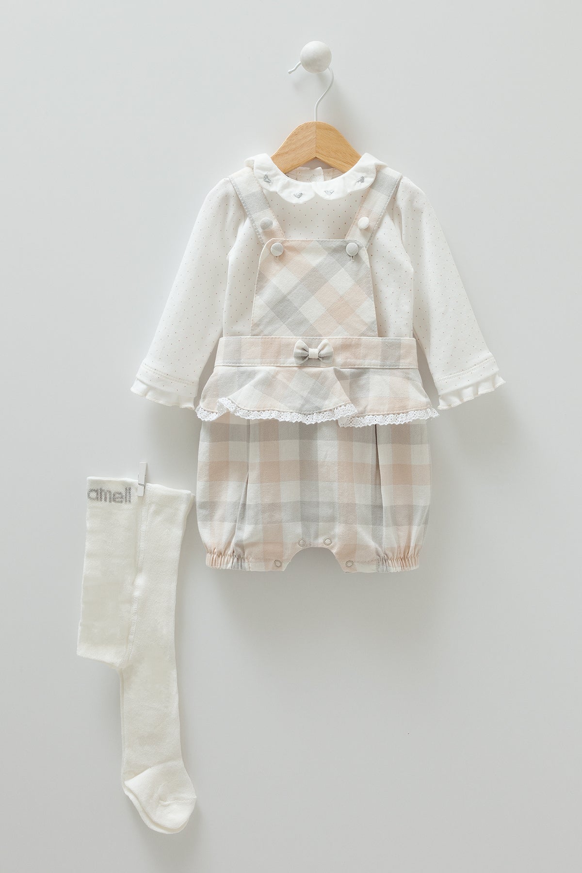 8546  Caramell Baby Girl Romper with Lace Collar and Ruffles | 100% Cotton | Sizes 0–12M | Made in Turkey