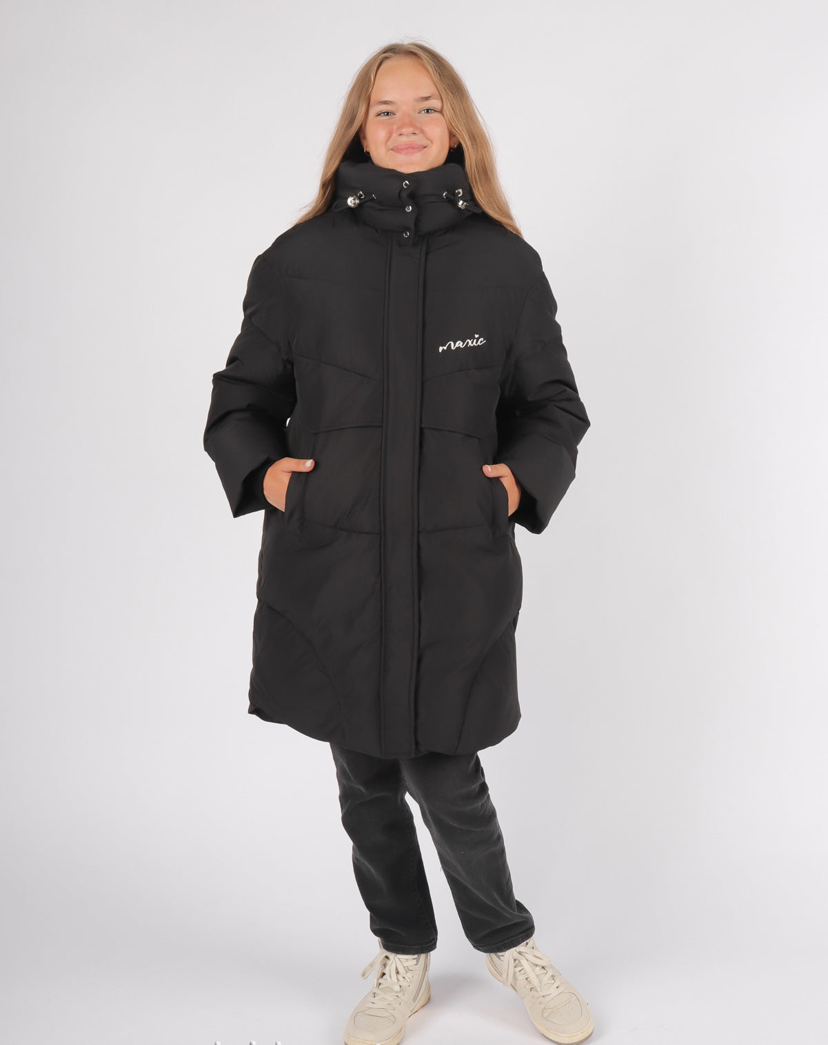 Anernuo Girls’ Black Winter Jacket with Natural Fur Hood & Fox Design | Sizes 146–164 (11–15 Years) | Thinsulate Insulation | Fleece Lining | Knee-Length | Up to –35 °C