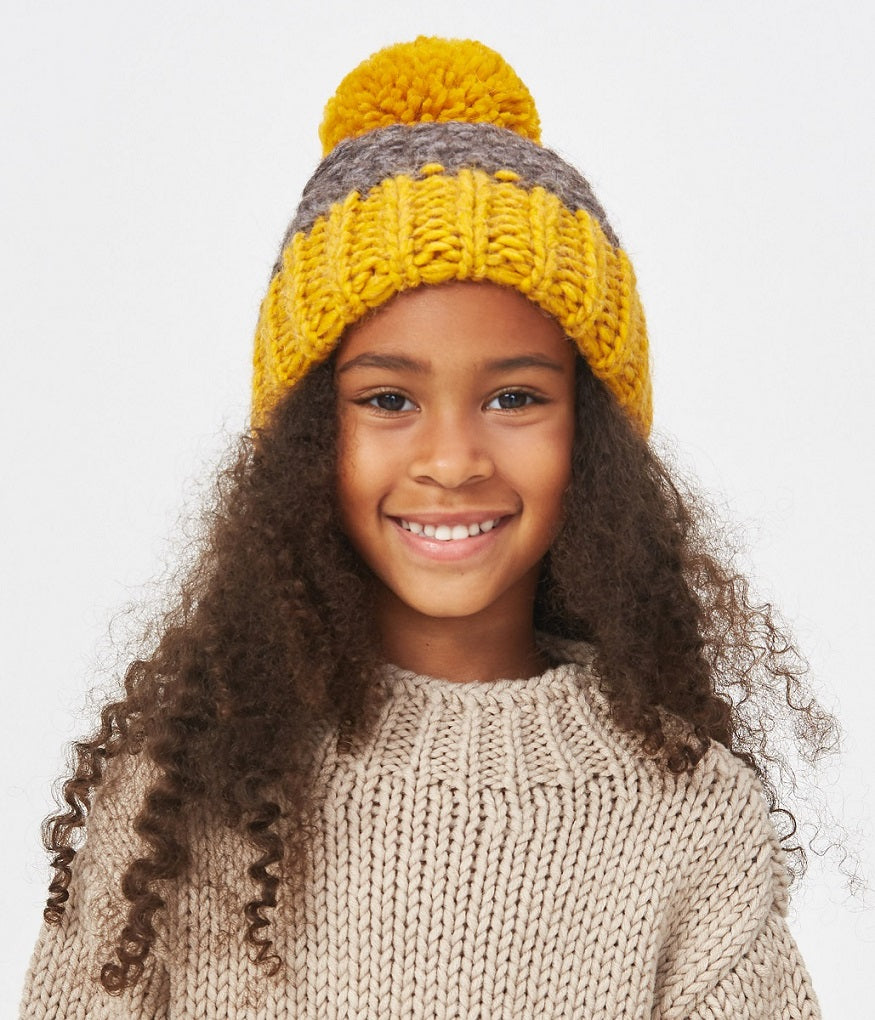 80591 Girls’ Knitted Winter Hat with Large Pom-Pom | Size 54–56 cm | Ages 6–12 Years | 100% Cotton Lining | Baby Alpaca, Wool