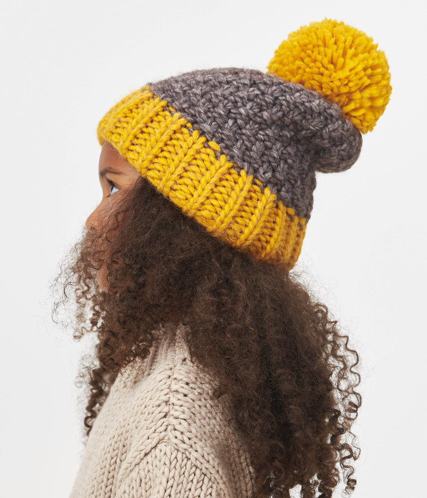 80591 Girls’ Knitted Winter Hat with Large Pom-Pom | Size 54–56 cm | Ages 6–12 Years | 100% Cotton Lining | Baby Alpaca, Wool